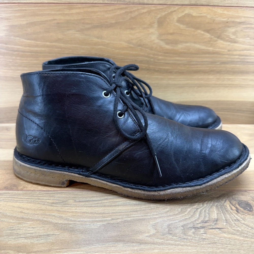 UGG Chukka Boots‎ Mens 8 Black Leather Lace Up Ankle